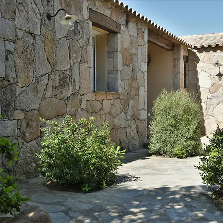 Feriehus Luxurioese Schaeferei 2km Vom Von Santa Giulia Entfernt By Interhome