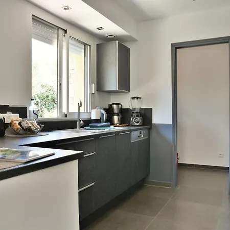 Luxurioese Schaeferei 2km Vom Von Santa Giulia Entfernt By Interhome Feriehus Porto-Vecchio (Corsica)