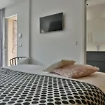 Luxurioese Schaeferei 2km Vom Von Santa Giulia Entfernt By Interhome 펜션