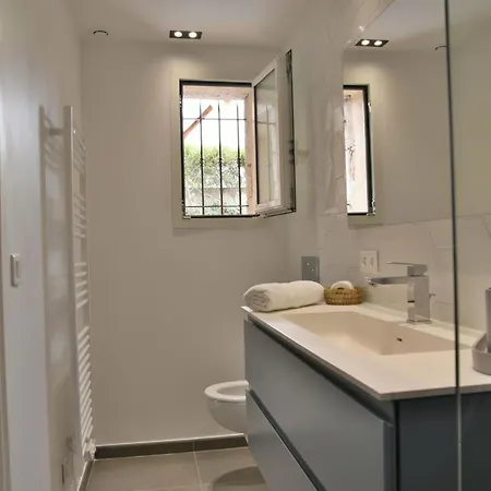 Ferienhaus Luxurioese Schaeferei 2km Vom Von Santa Giulia Entfernt By Interhome