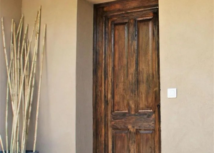 Luxurioese Schaeferei 2km Vom Von Santa Giulia Entfernt By Interhome